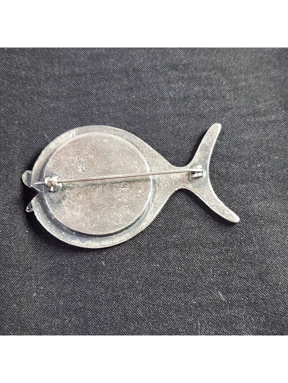 Fish brooch - Picture 2 of 2